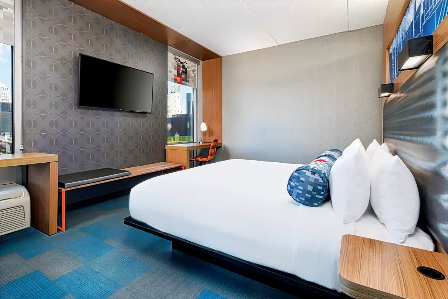 Aloft Minneapolis