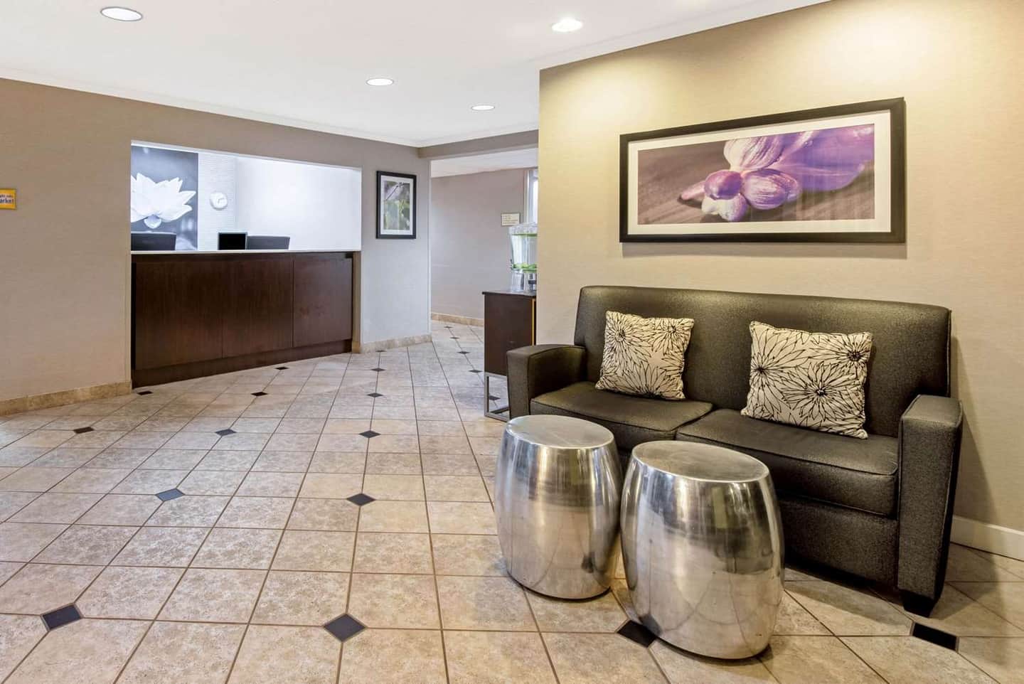 La Quinta by Wyndham Harrisburg Airport Hershey