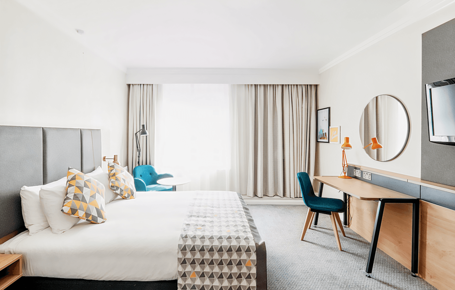 Holiday Inn Farnborough, an IHG Hotel