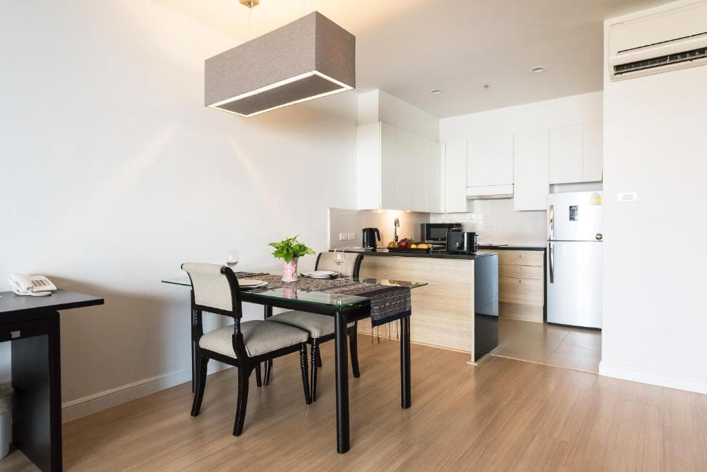 Somerset Park Suanplu