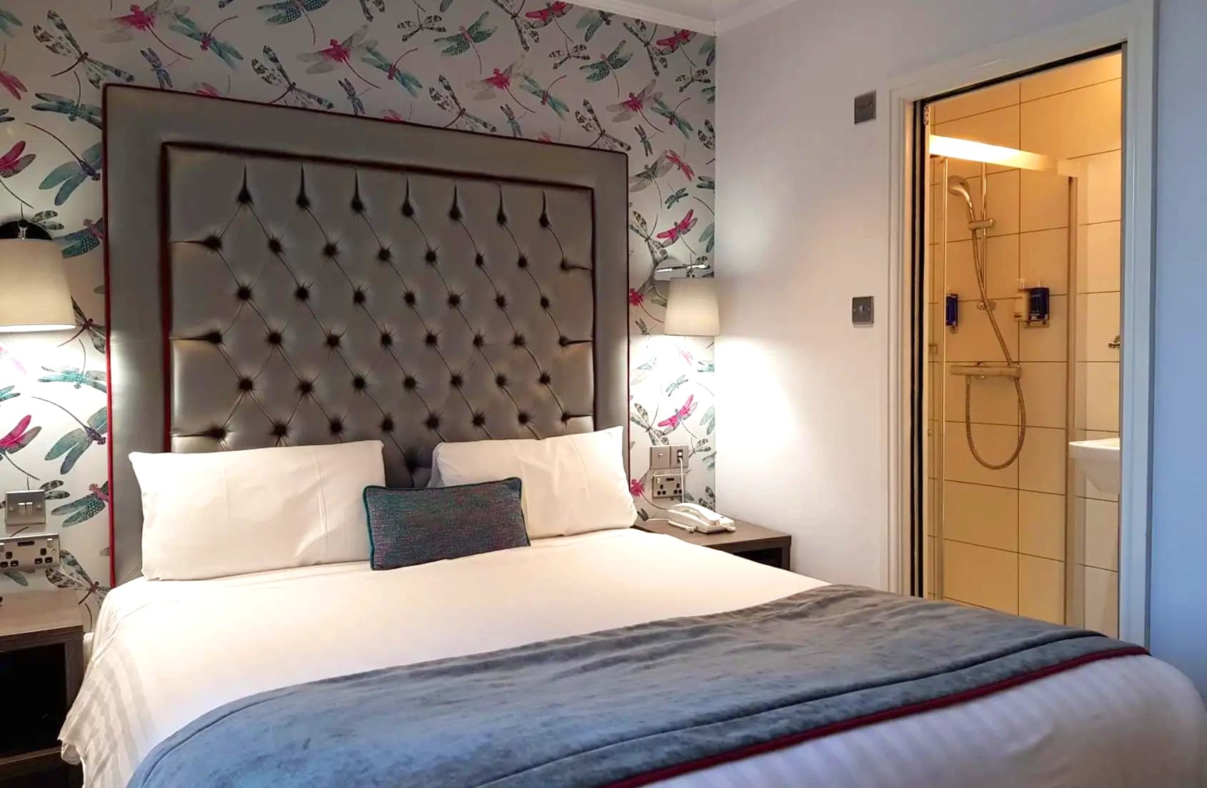 The Beverley Hotel London - Victoria