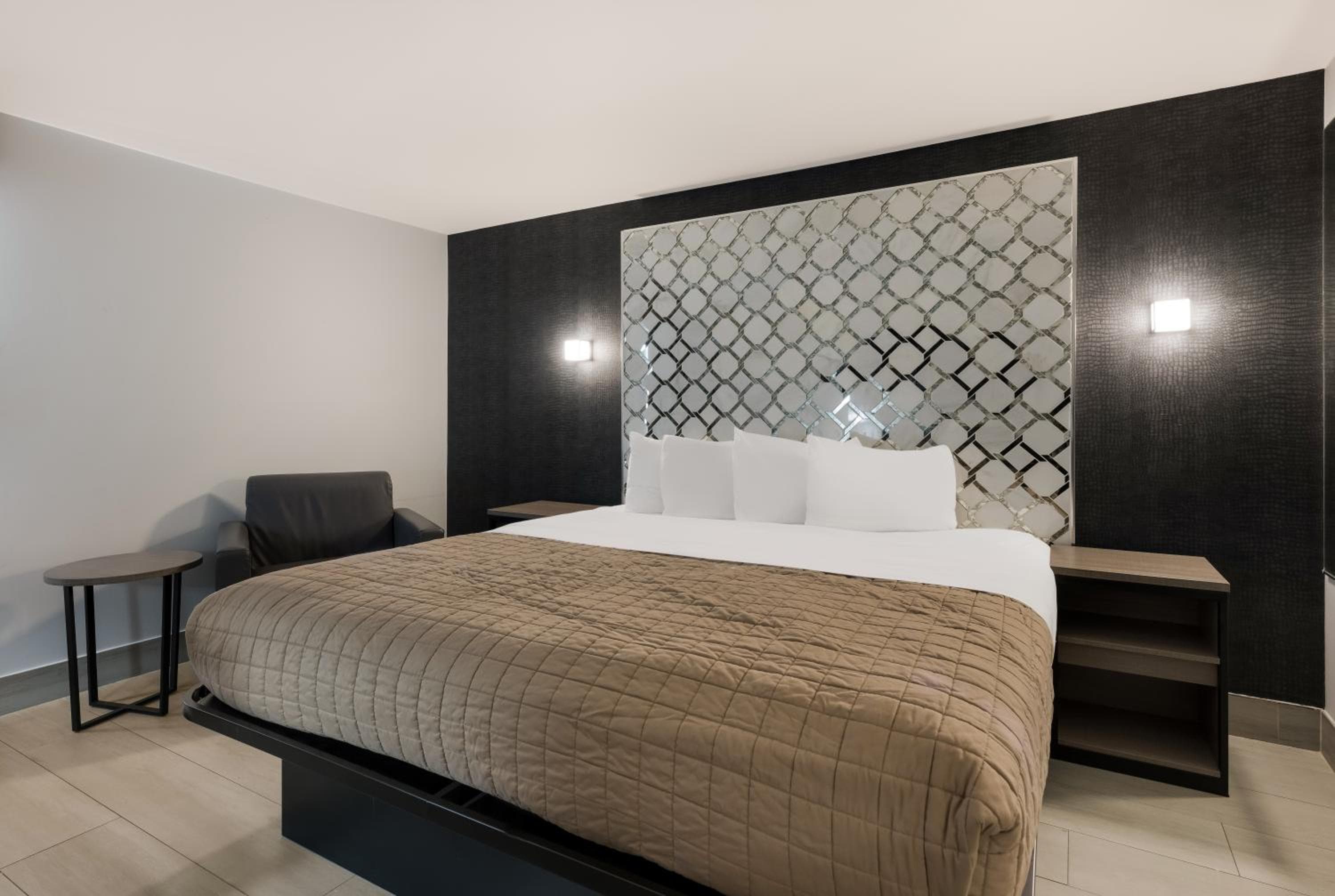 Essence Express Wayne