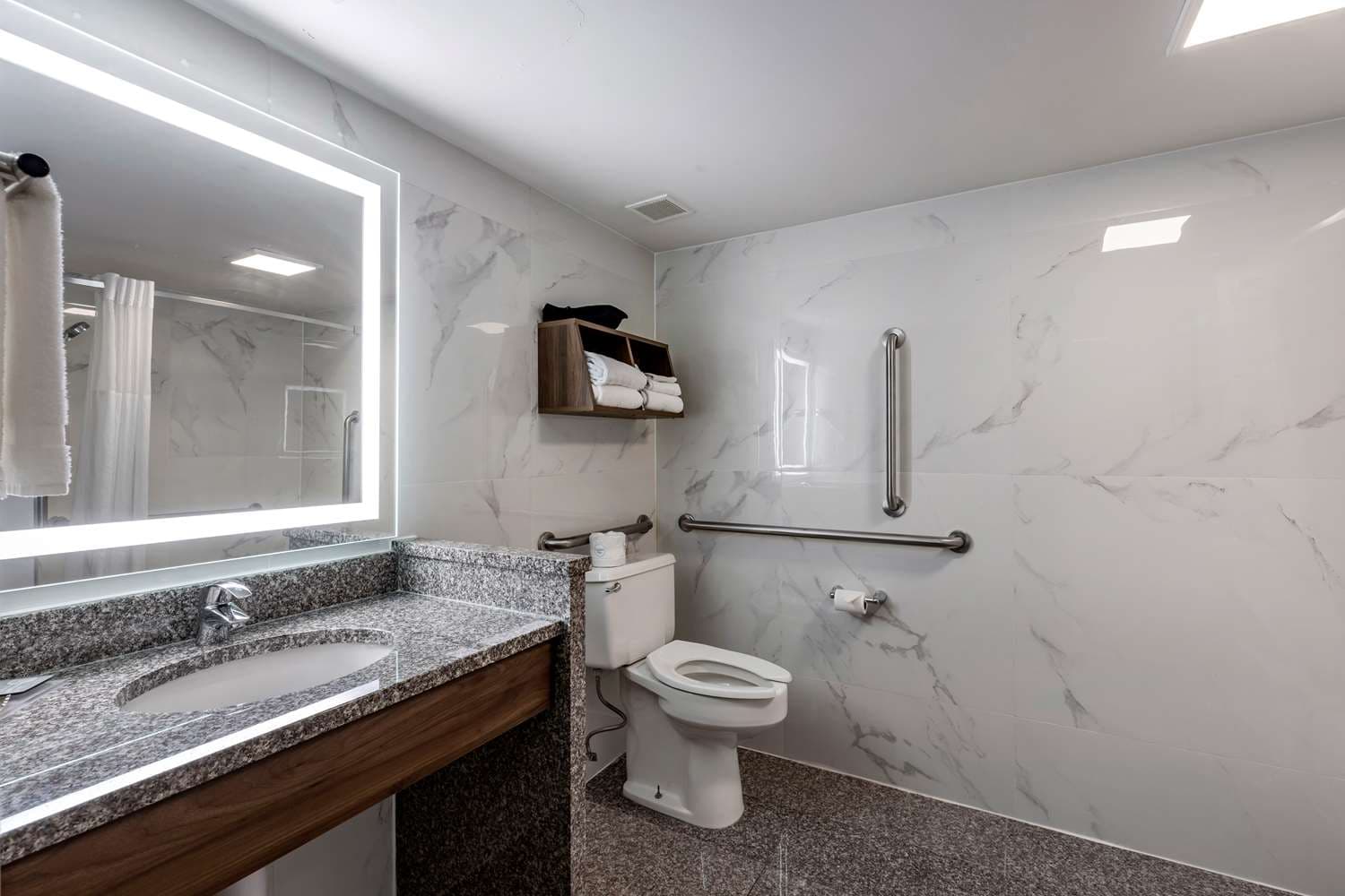 Best Western Plus St. Louis West-Westport