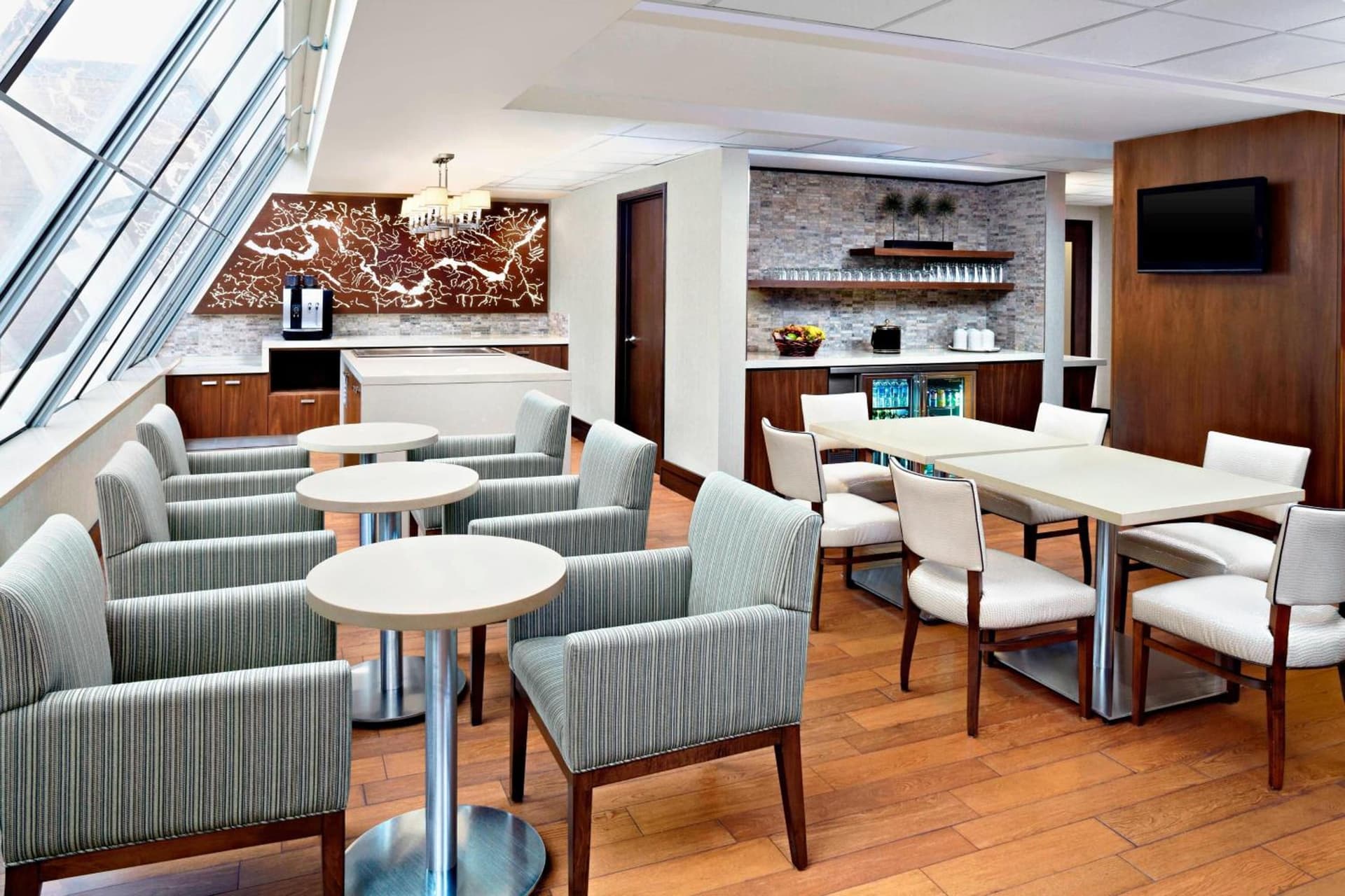 Sheraton Ottawa Hotel