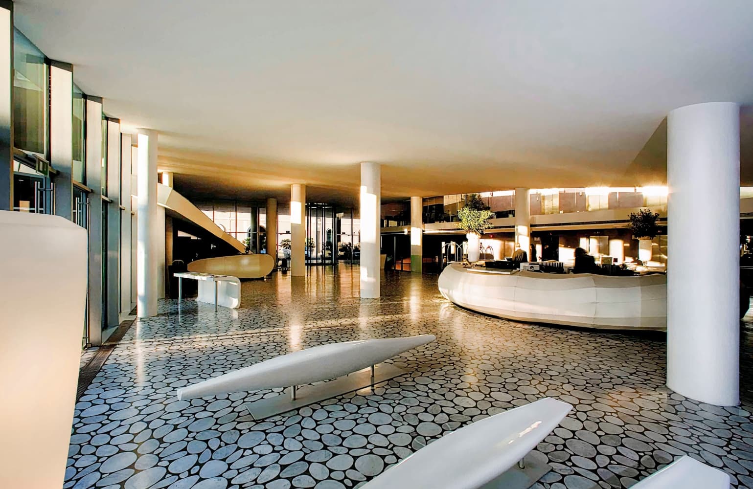 Radisson Blu es. Hotel