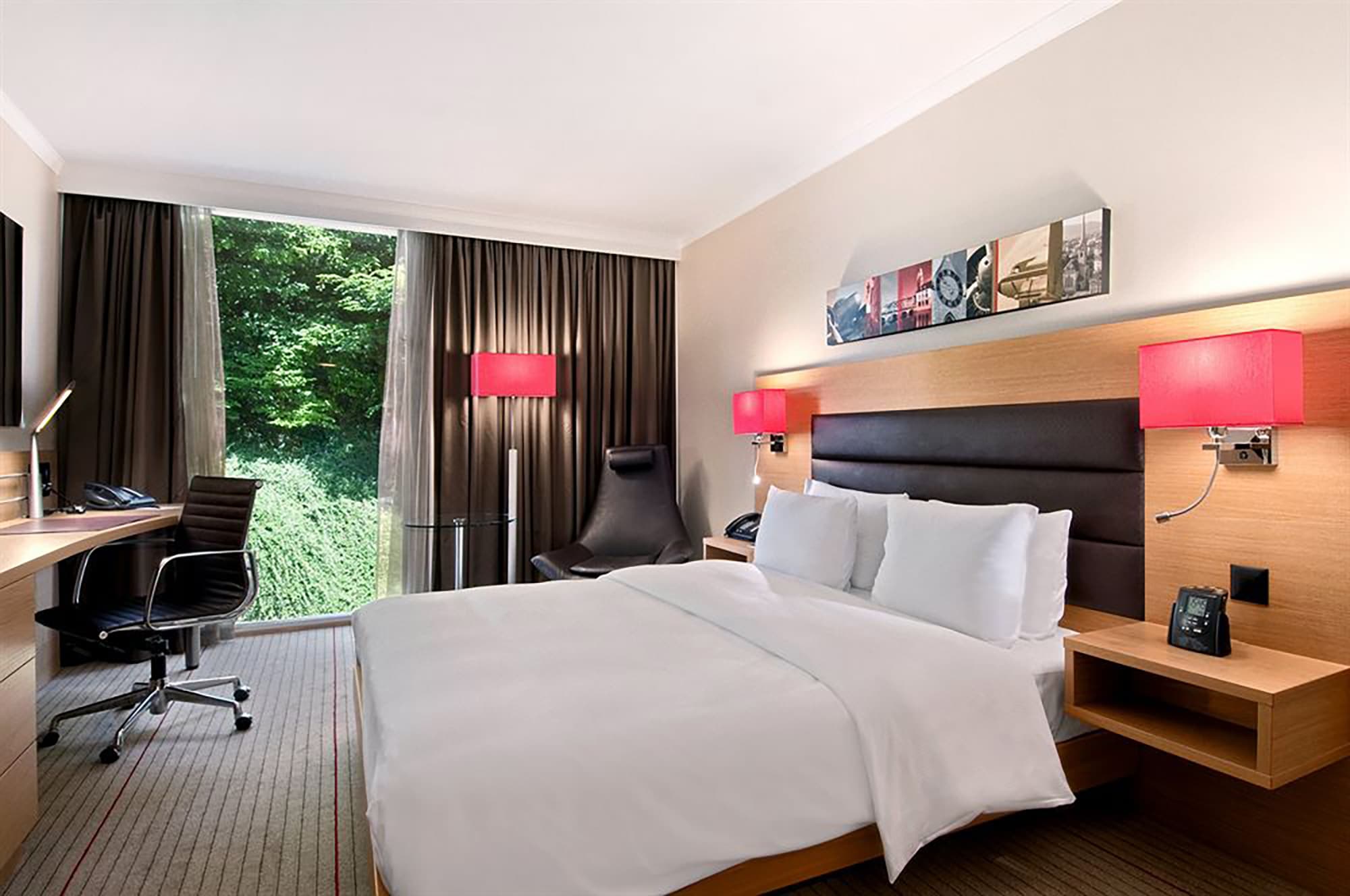 Hilton Zurich Airport (Duplicate inactive)