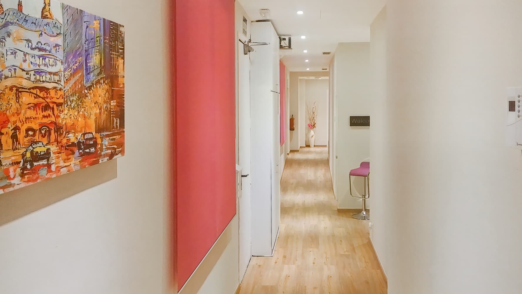 Hostal Barcelona Travel