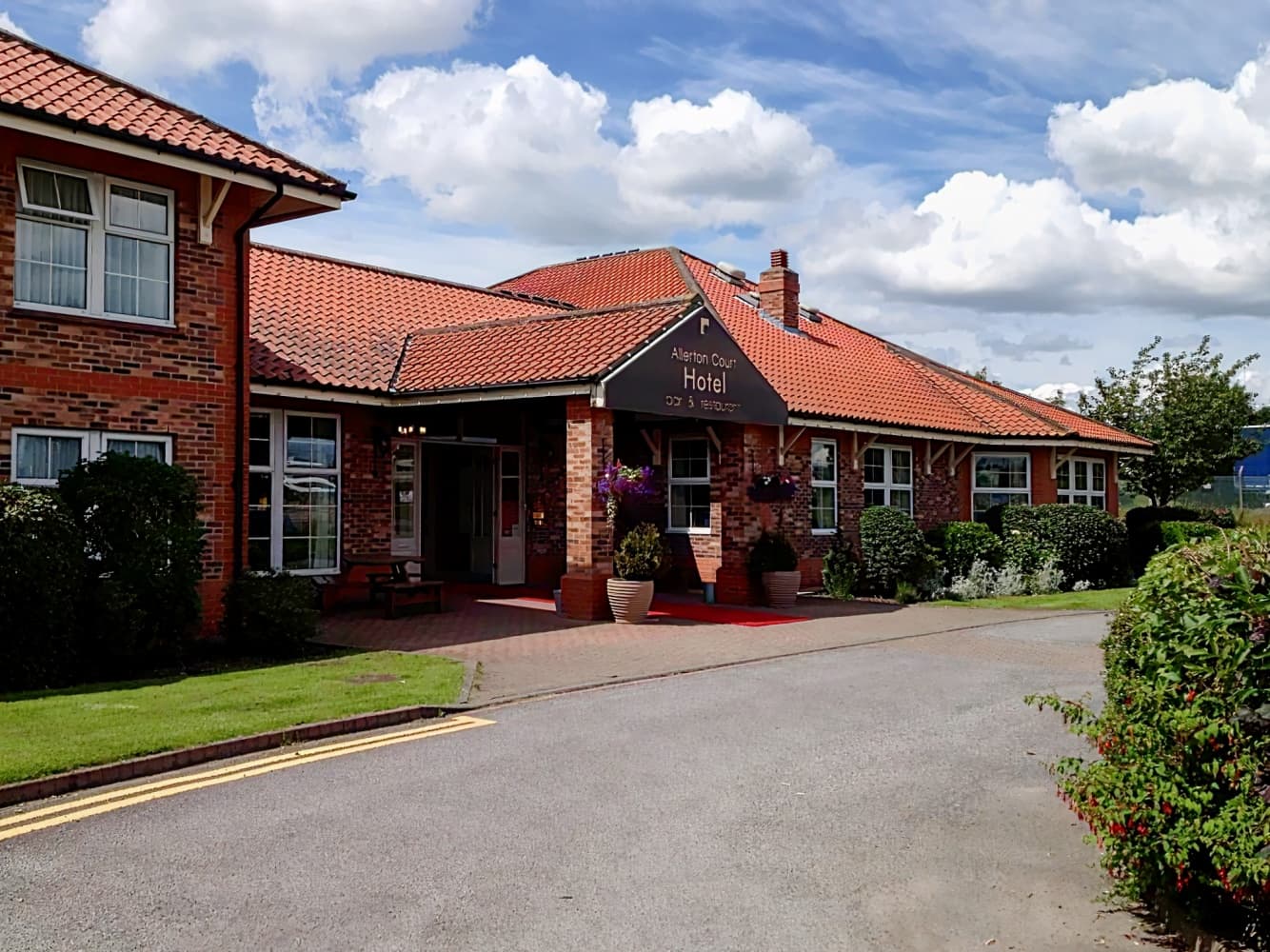 Allerton Court Hotel