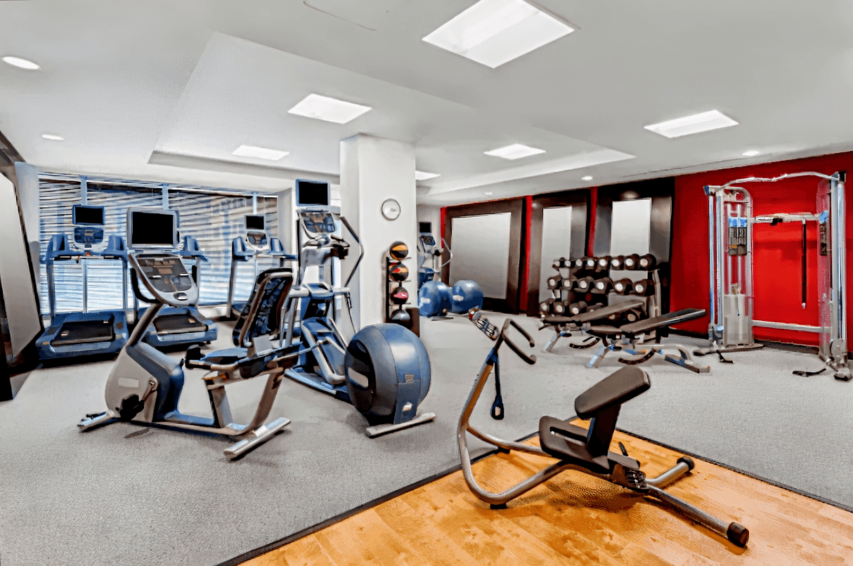 Hilton Garden Inn DC / Georgetown Area