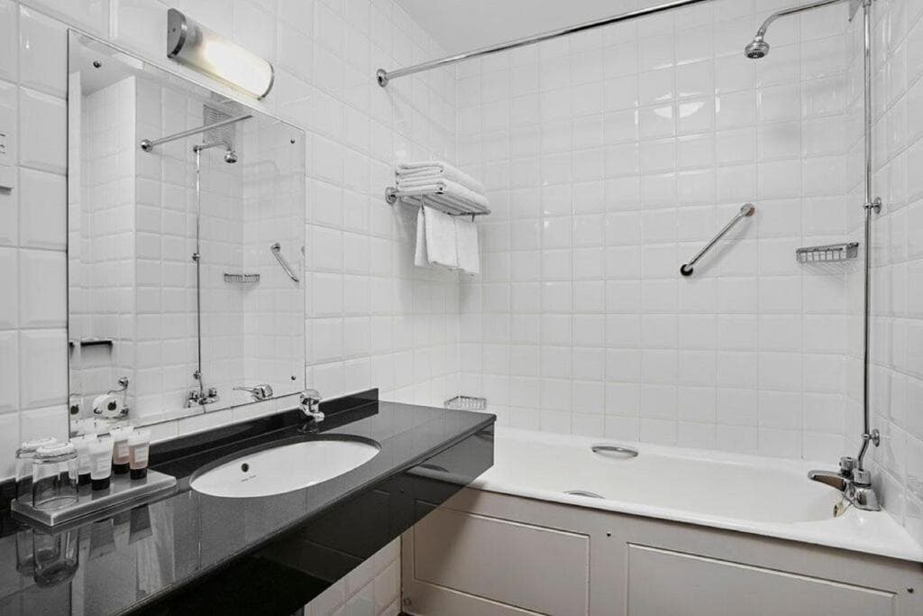 Leonardo Hotel Cheltenham