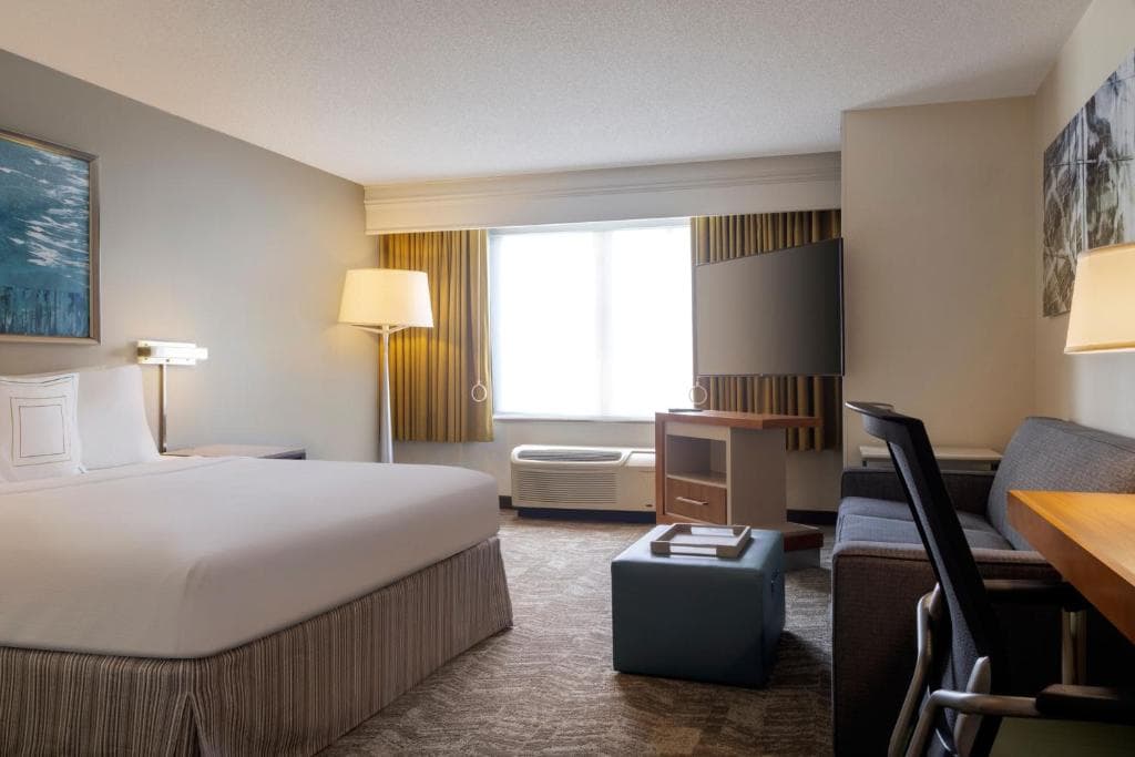 SpringHill Suites by Marriott Newark Liberty International Airport