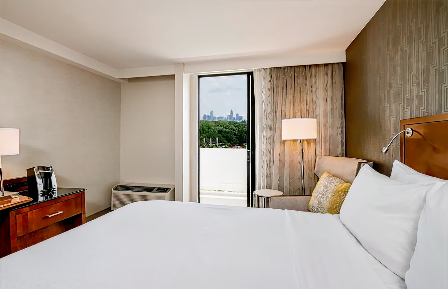 Sonesta Charlotte Lower South End