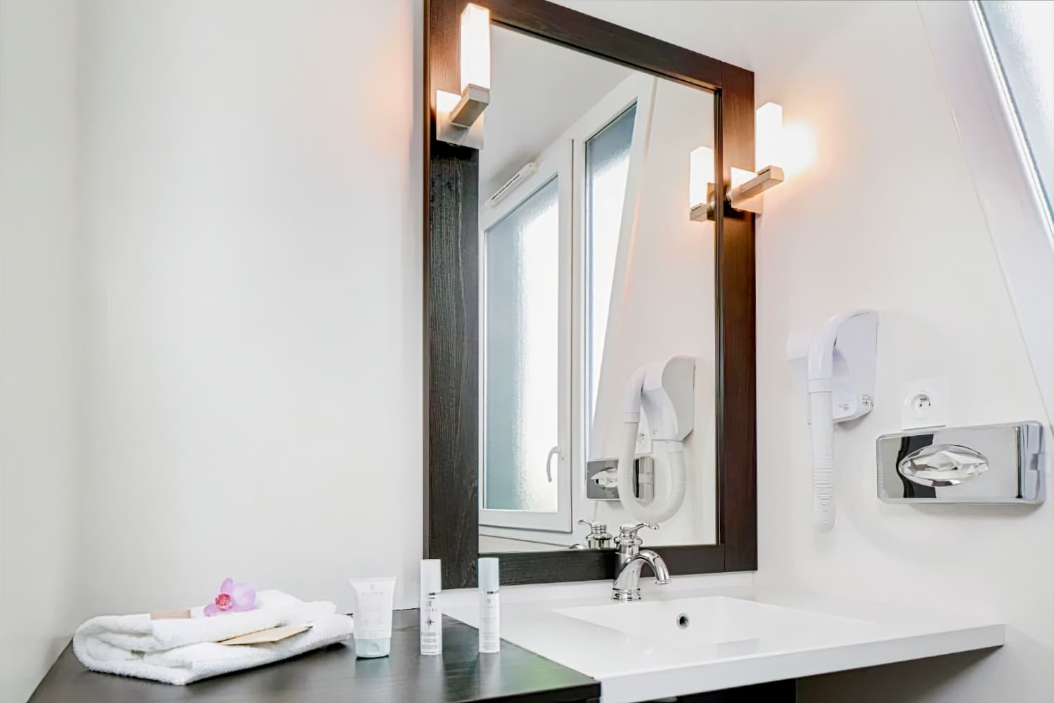 Seven Urban Suites Nantes Centre