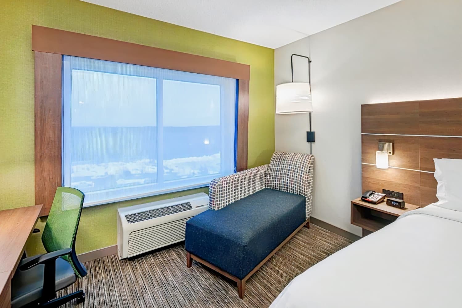 Holiday Inn Express Hotel & Suites Halifax Airport