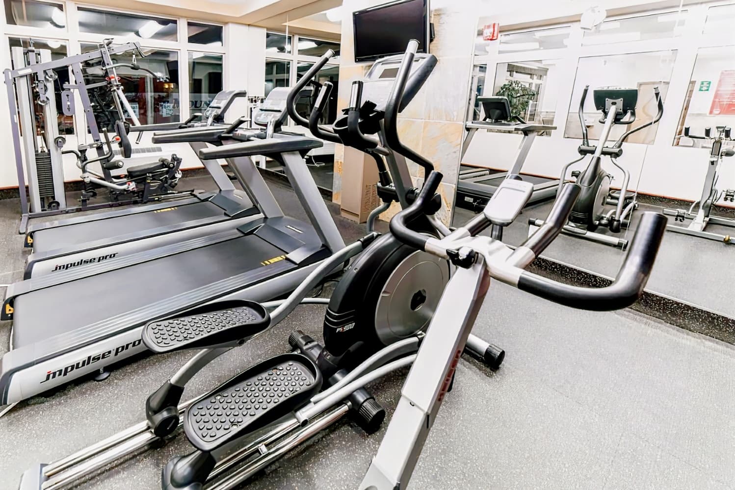 Holiday Inn Hotel & Suites-West Edmonton