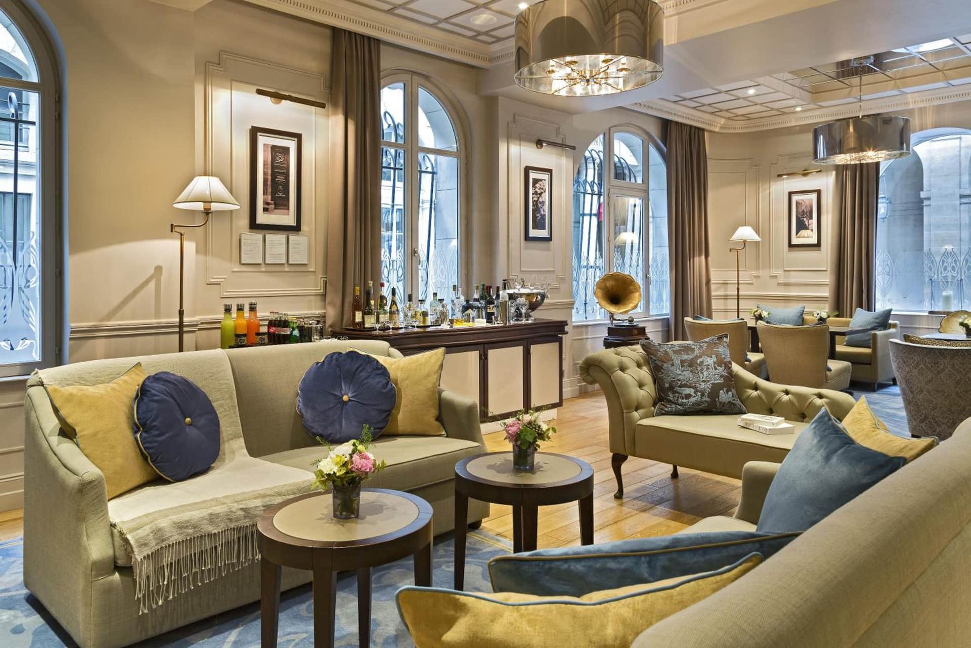La Clef Louvre Paris by The Crest Collection