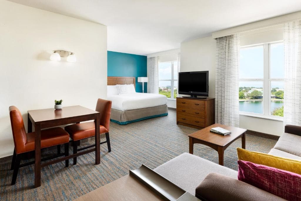 Residence Inn by Marriott Des Moines West at Jordan Creek Town Center