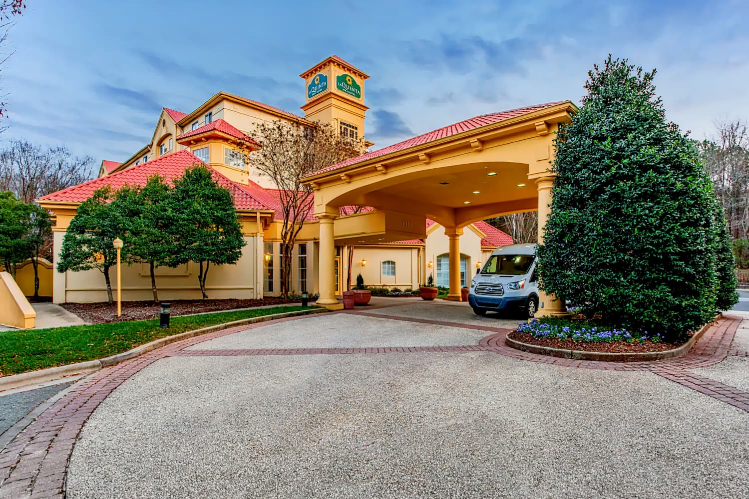 La Quinta Inn & Suites by Wyndham Raleigh/Durham Southpoint