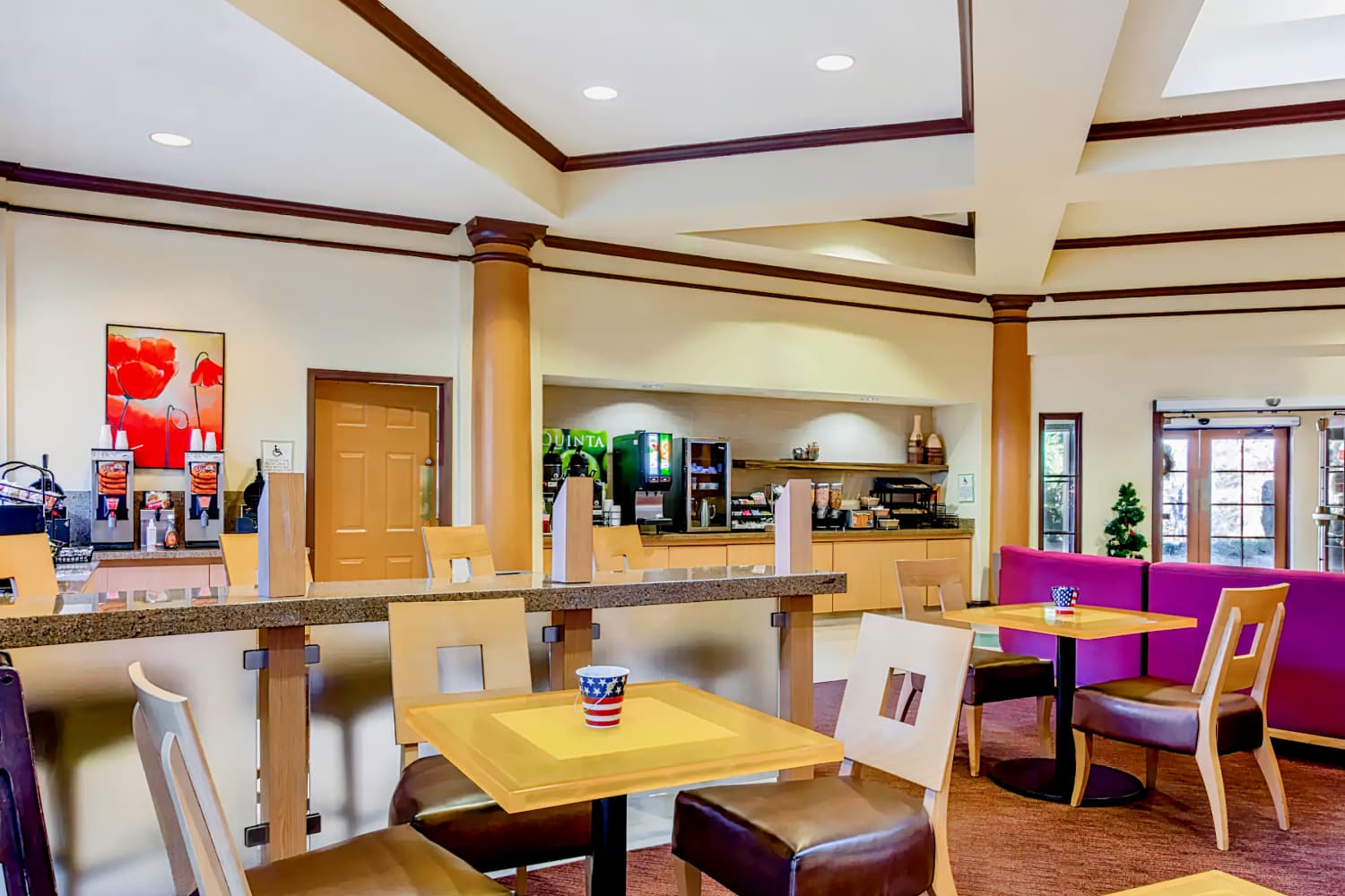 La Quinta Inn & Suites by Wyndham Raleigh Crabtree