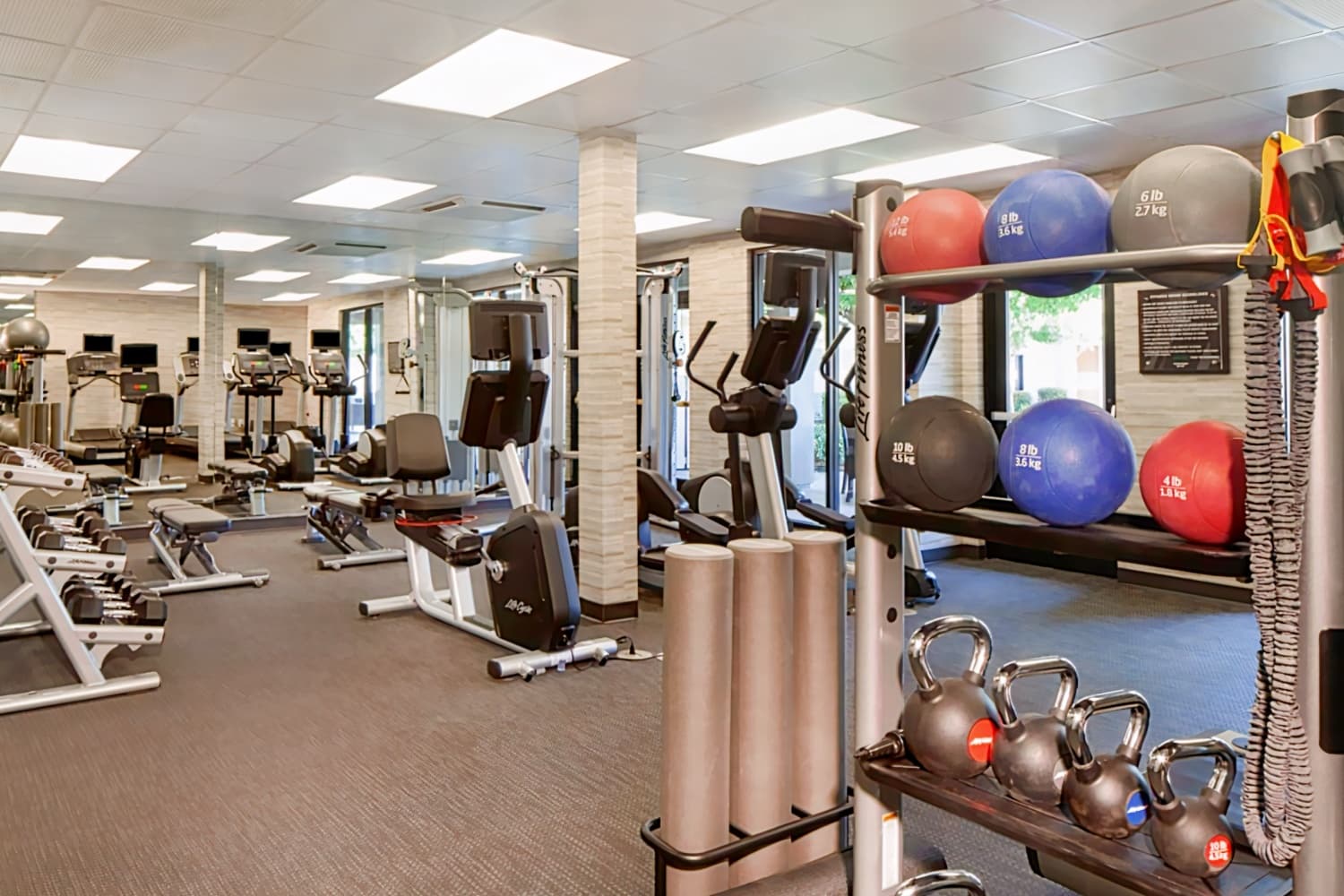 Courtyard by Marriott Oakland Airport