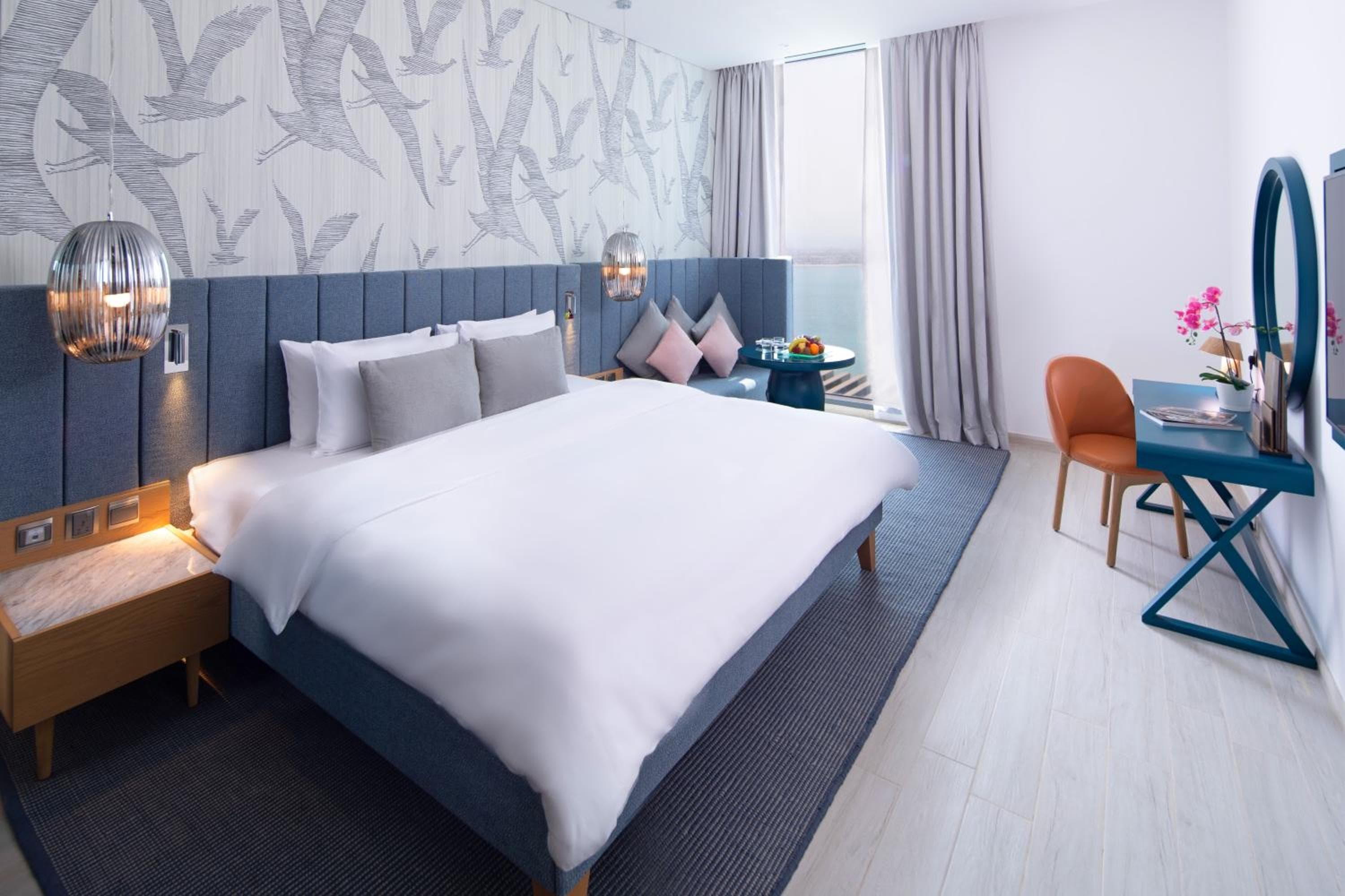 C Central Hotel and Resort The Palm