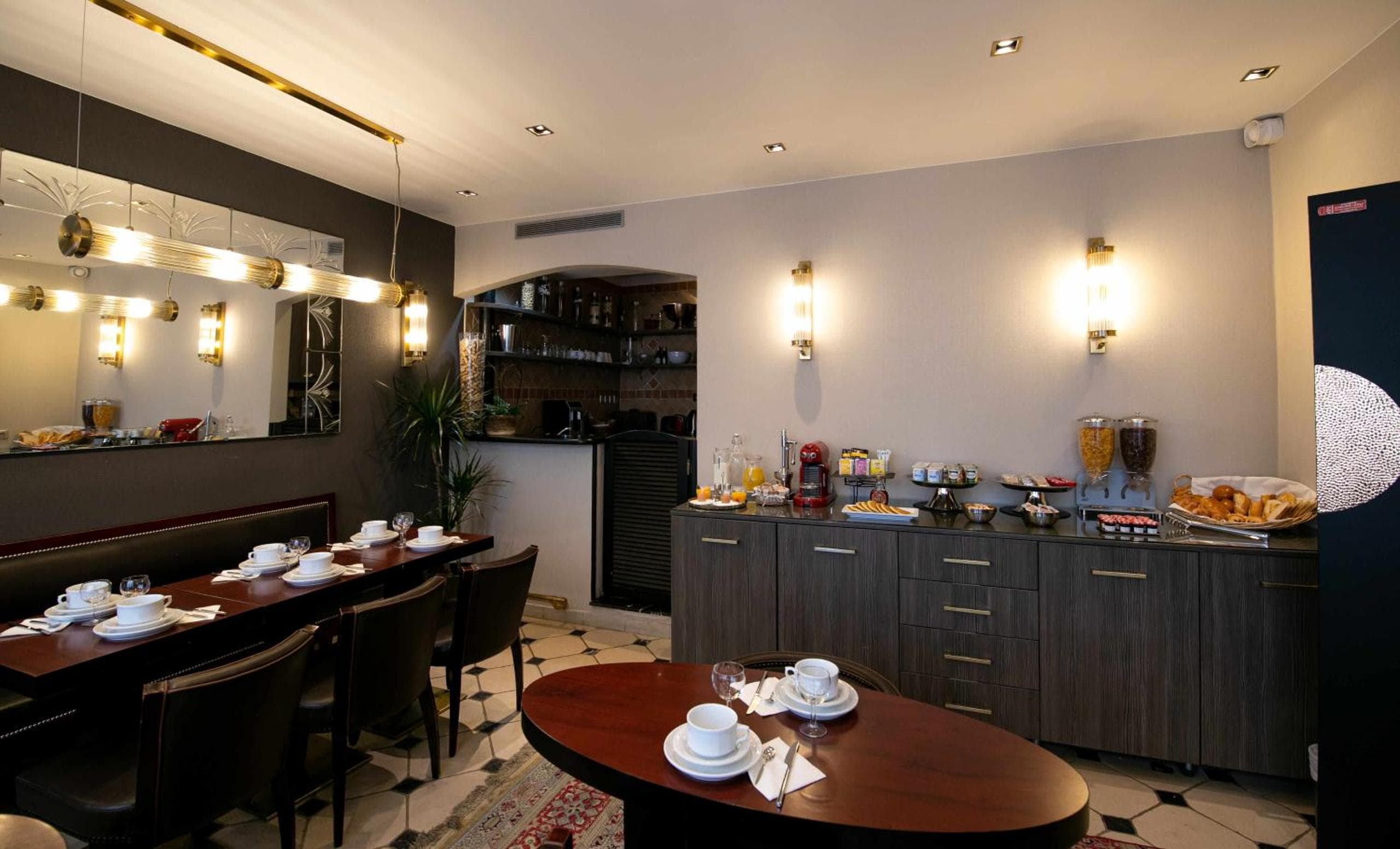 Hôtel Eiffel Rive Gauche