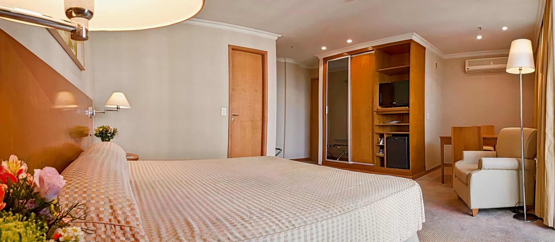 Bourbon Barra Premium Residence
