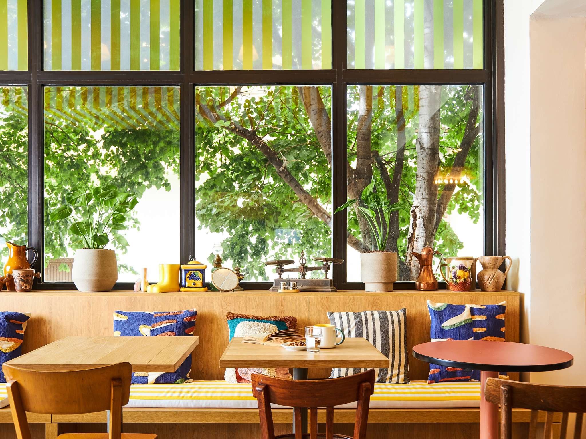 greet hotel Marseille Parc Chanot Vélodrome