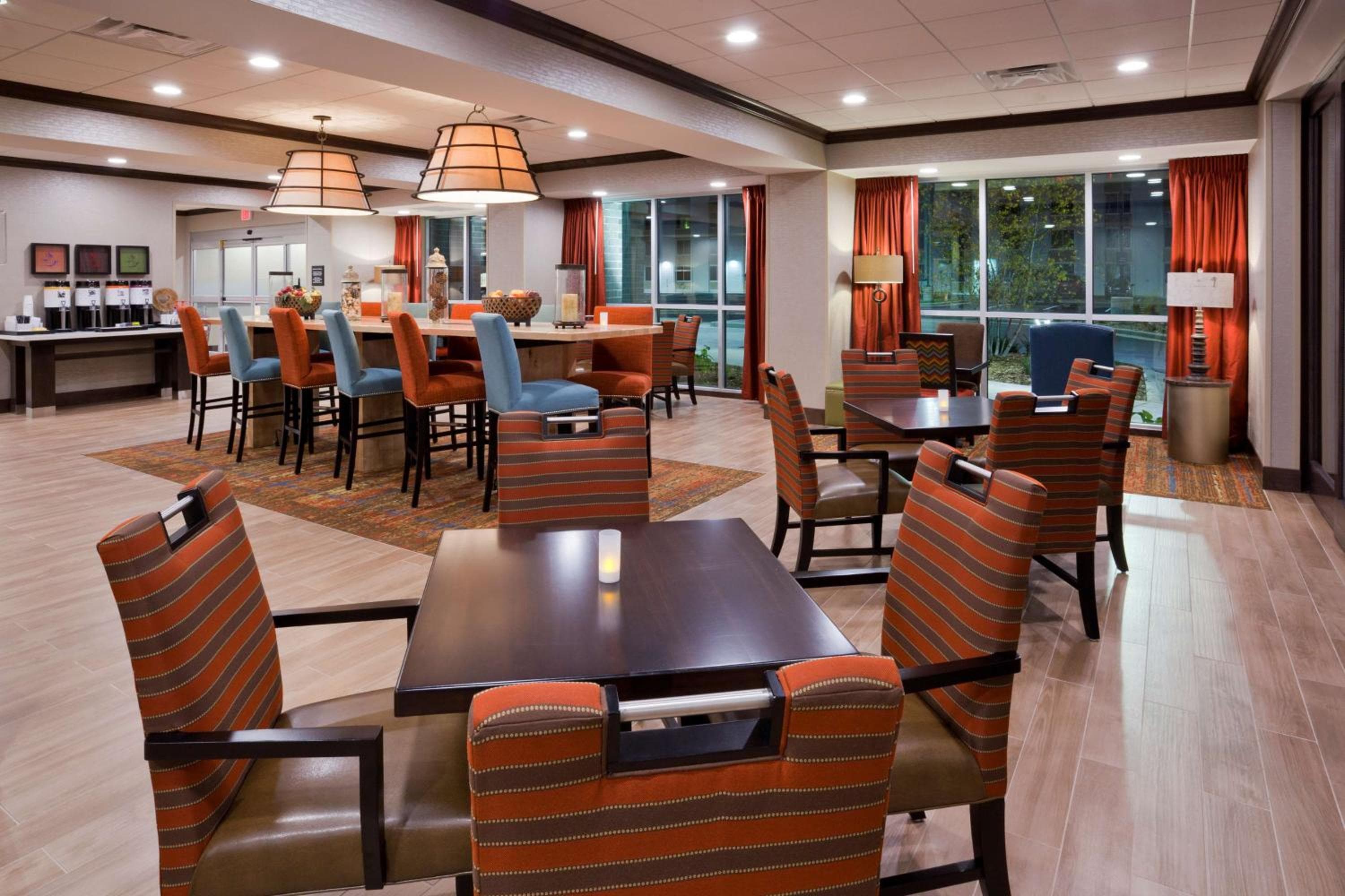 Hampton Inn Minneapolis Bloomington West
