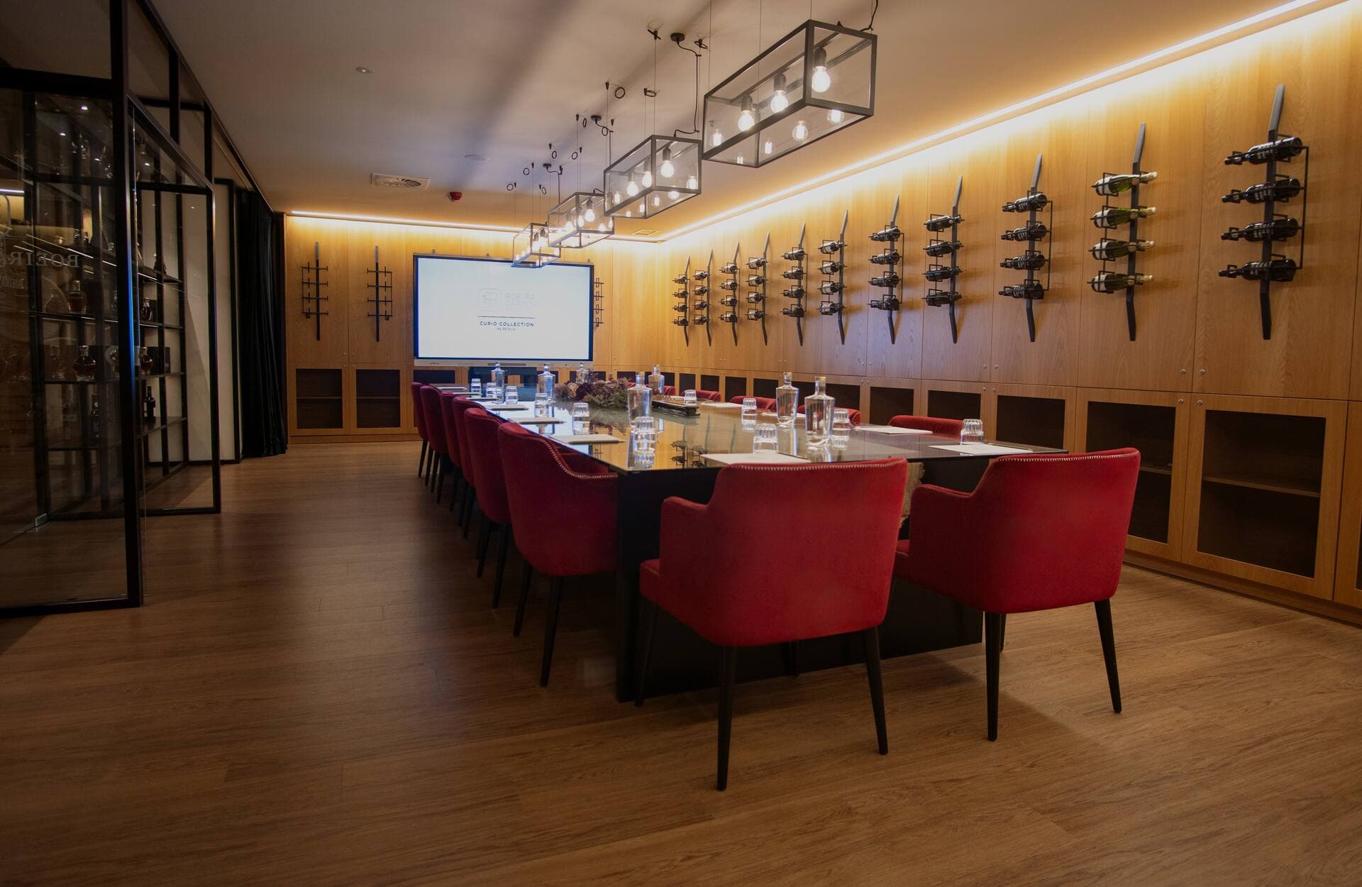 Boeira Garden Hotel Porto Gaia, Curio Collection by Hilton