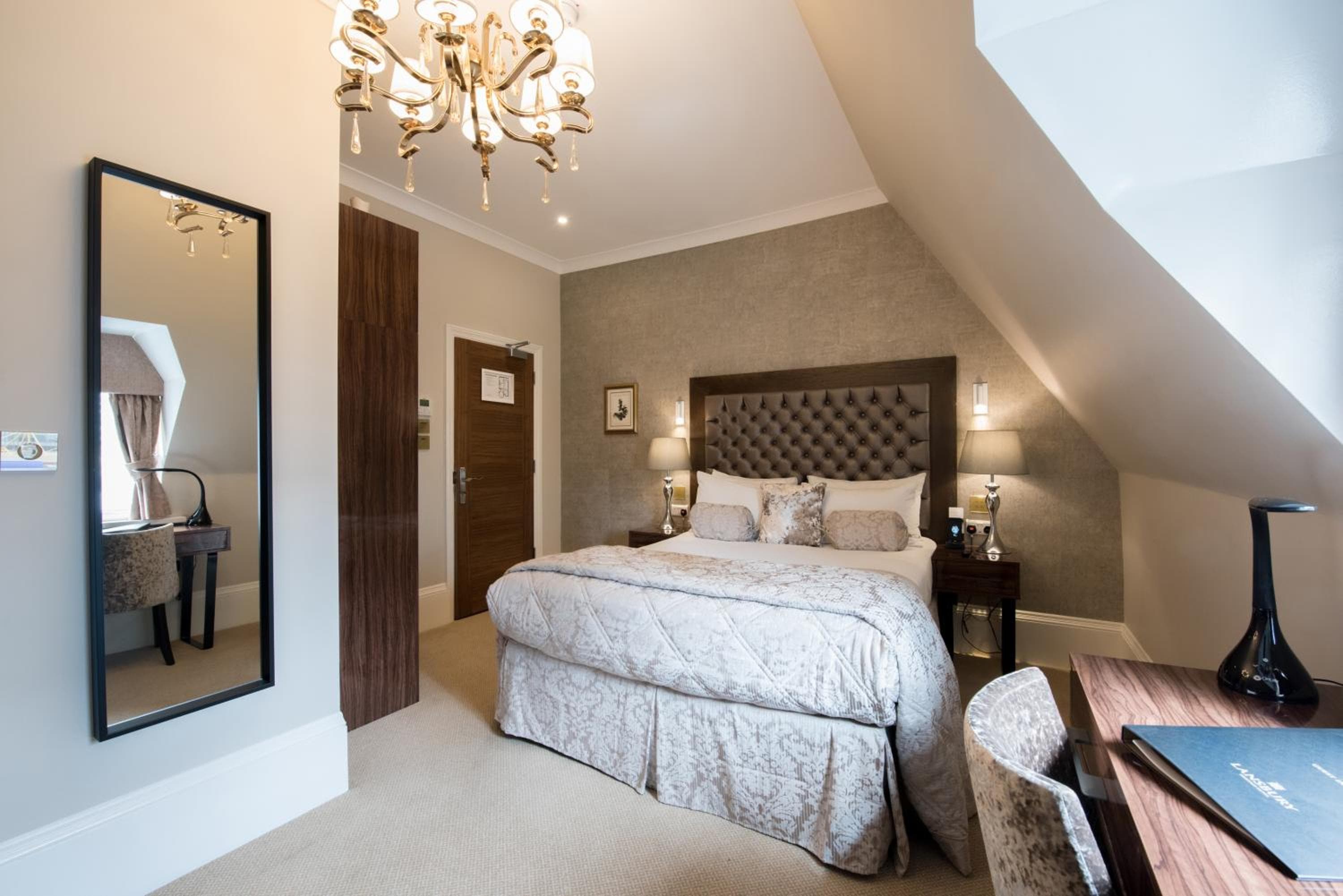 The Lansbury Heritage A Sunday Hotel - Canary Wharf