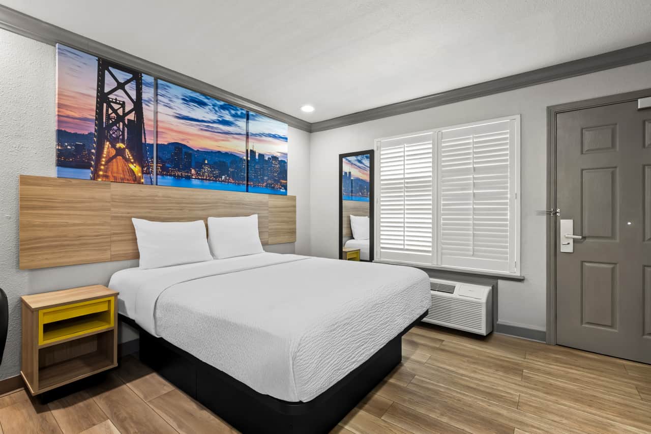 Days Inn by Wyndham San Francisco S/Oyster Point Airport