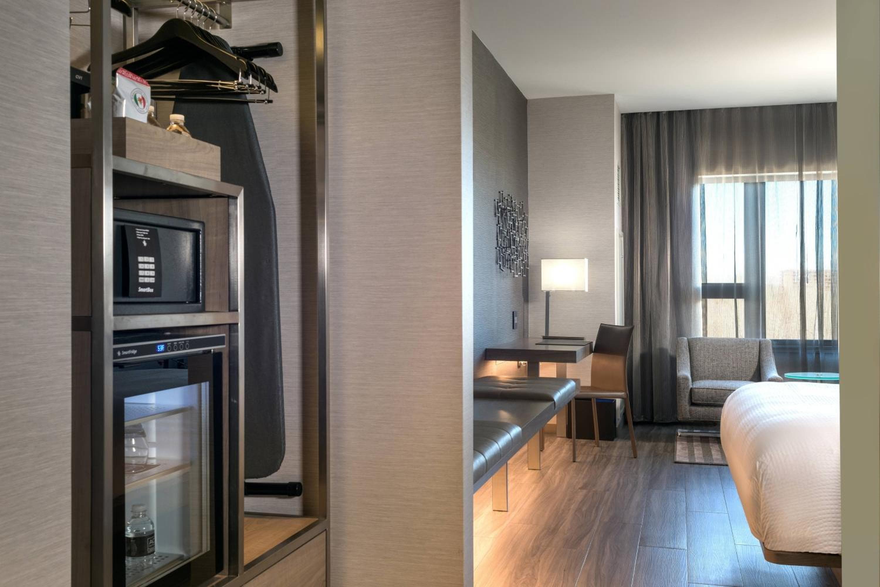 AC Hotel by Marriott Boston Cambridge