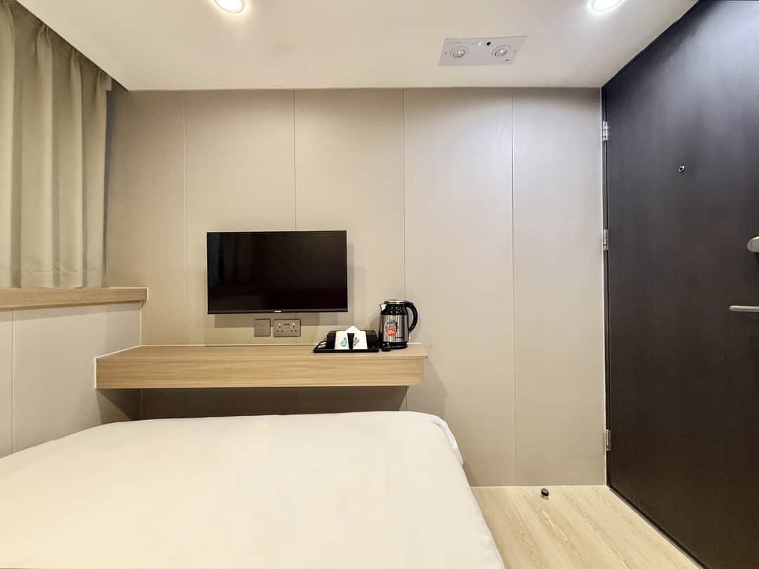 Noble Park Hotel