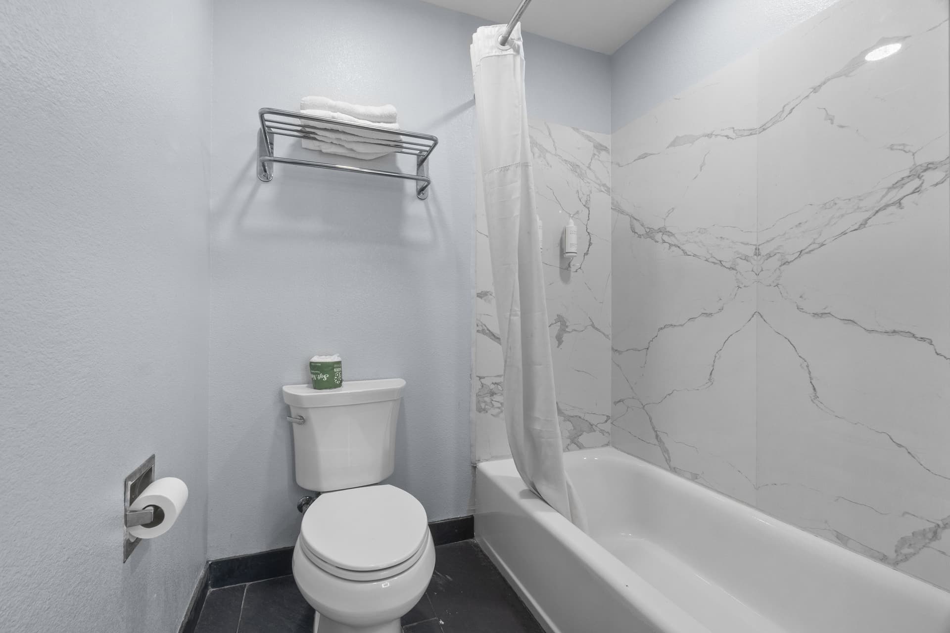 Travelodge by Wyndham Fairplex Pomona