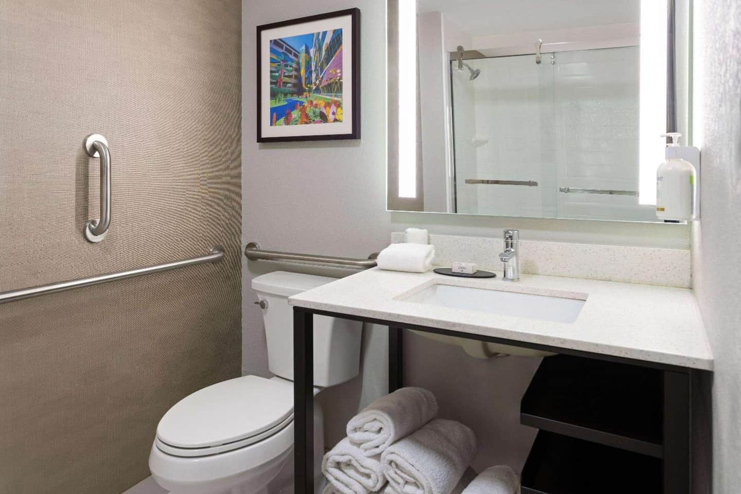 La Quinta Inn & Suites by Wyndham Memphis I-240