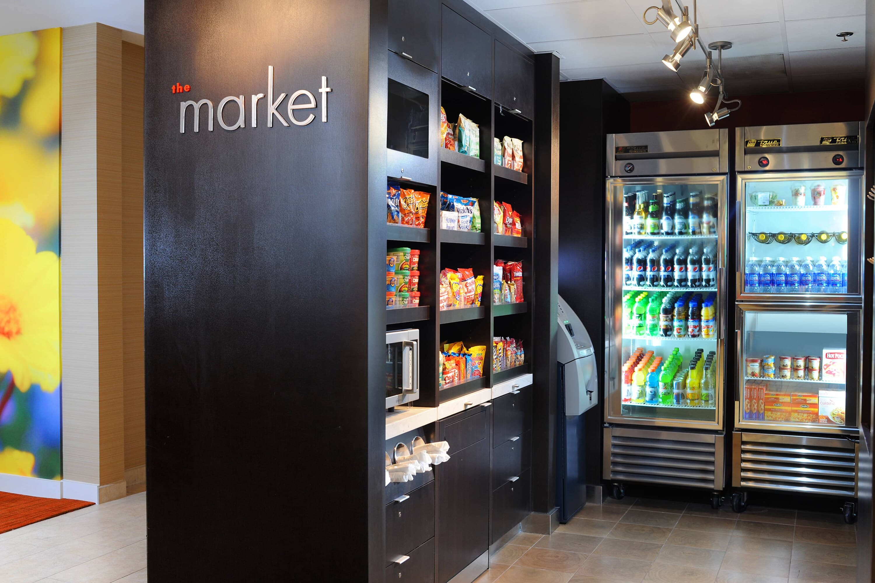 Courtyard by Marriott Houston Hobby Airport