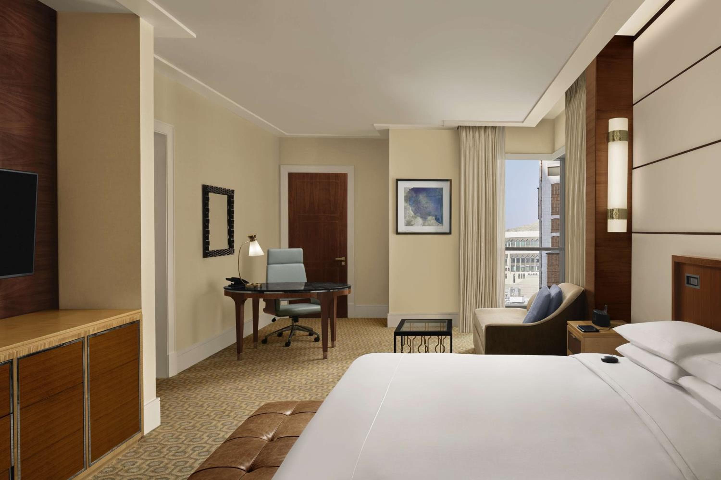 Conrad Jabal Omar Makkah