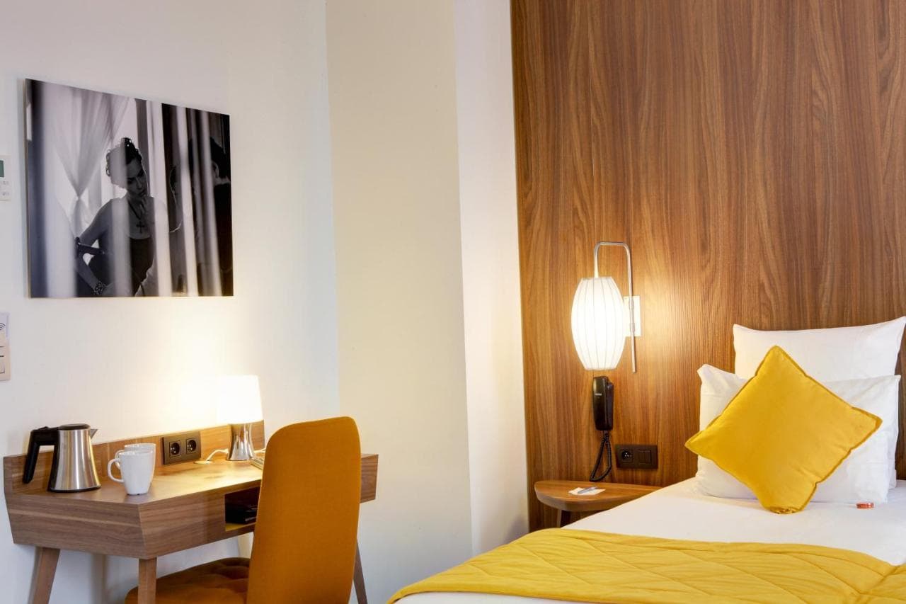 Best Western Plus 61 Paris Nation