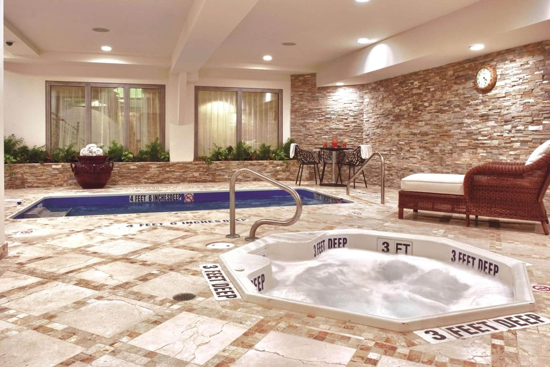 Viana Hotel & Spa