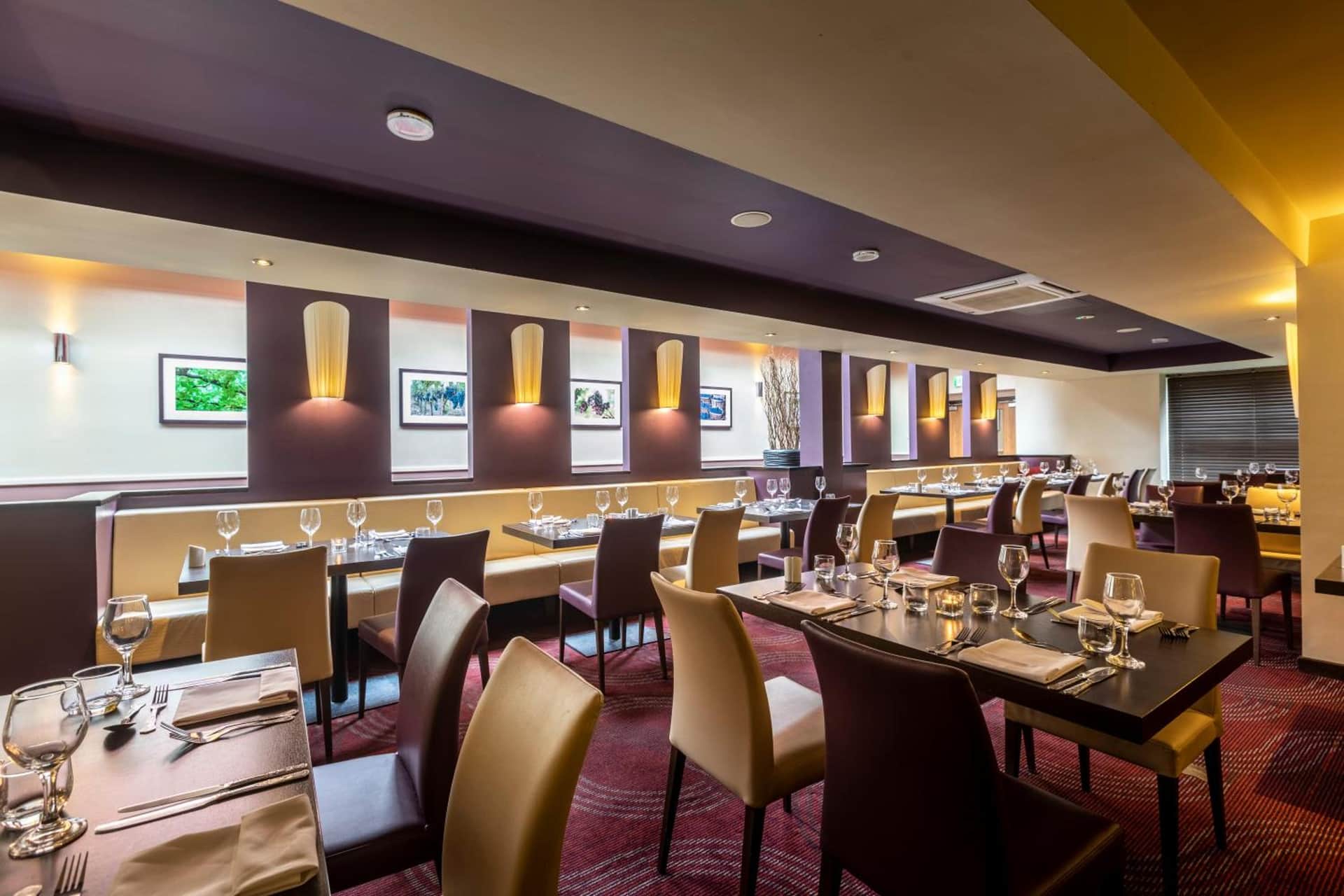 Gloucester Robinswood Hotel, Signature Collection By Best Western