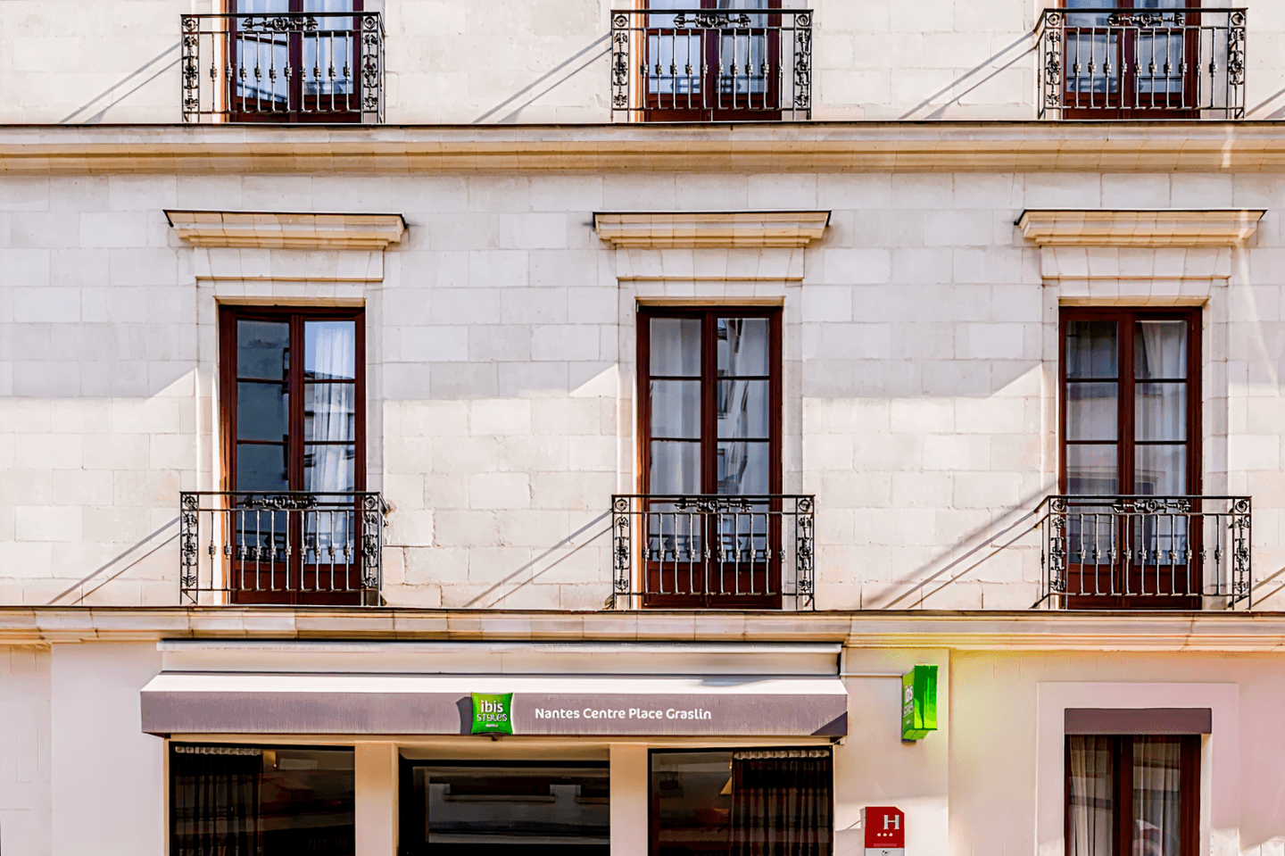 ibis Styles Nantes Centre Place Graslin