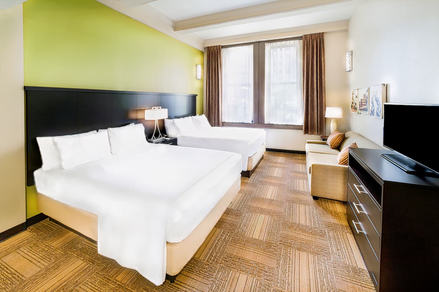 Staybridge Suites Baltimore Inner Harbor